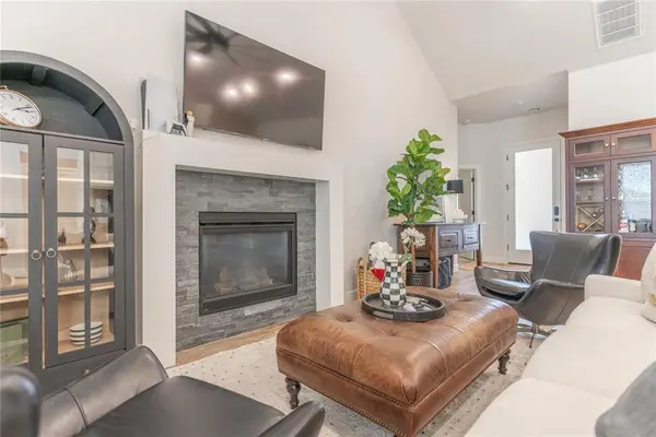 15405 Jasper LN, Edmond, OK 73013