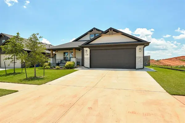 1518 Flint Hills ST, Norman, OK 73069