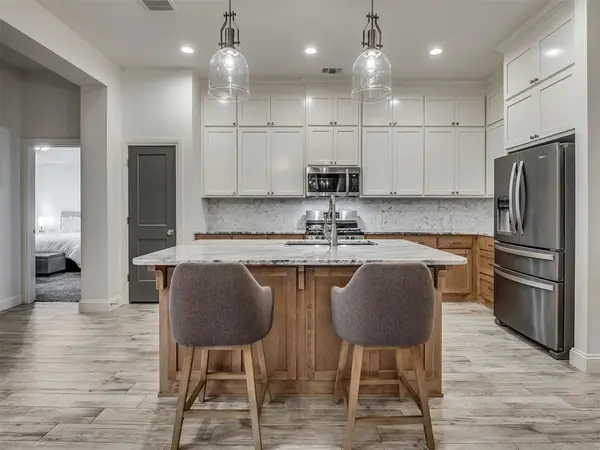 2400 NW 179th TER, Edmond, OK 73012