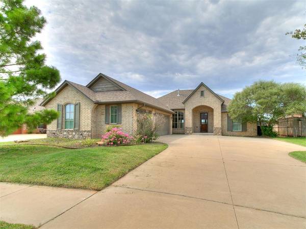 13569 Cobblestone Curve RD, Oklahoma City, OK 73142