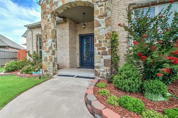 14409 Caledonia WAY, Oklahoma City, OK 73142
