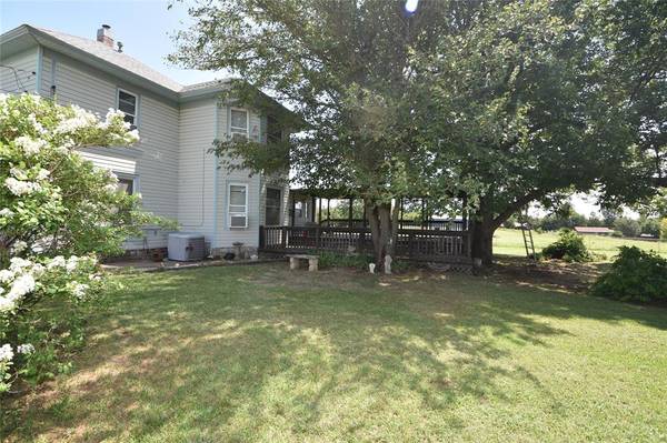 330 S Academy RD, Guthrie, OK 73044