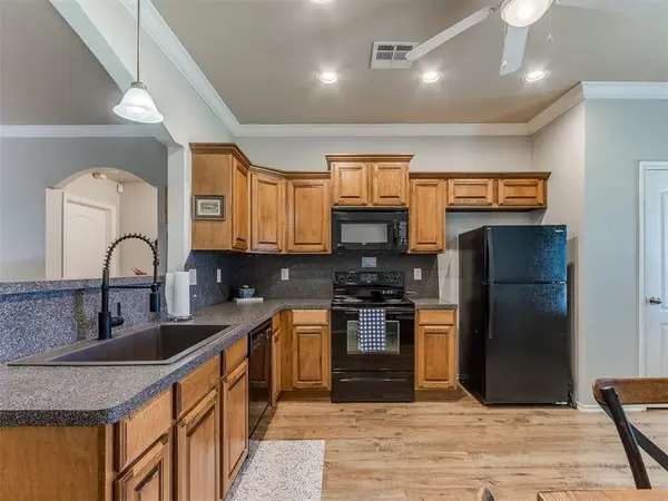7817 Frye LN, Oklahoma City, OK 73135