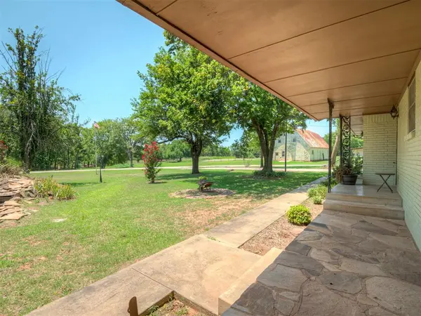102199 S Highway 18, Meeker, OK 74855