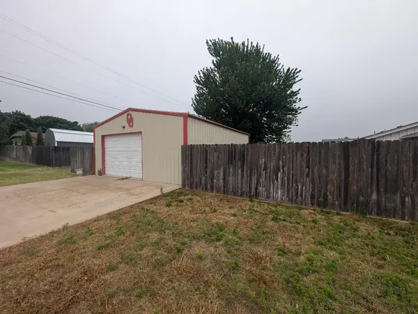 1023 34th ST, Woodward, OK 73801