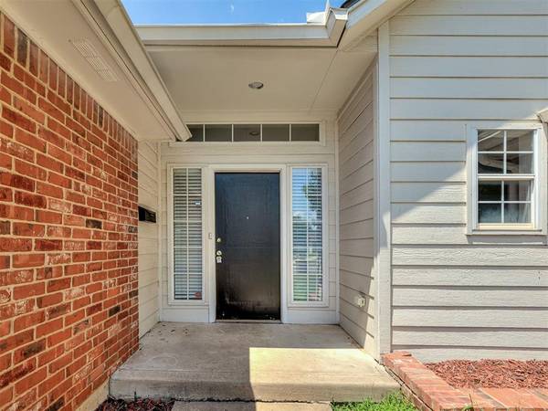 1125 Richmond RD, Edmond, OK 73034