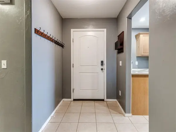 1129 Hawthorne DR, Oklahoma City, OK 73110