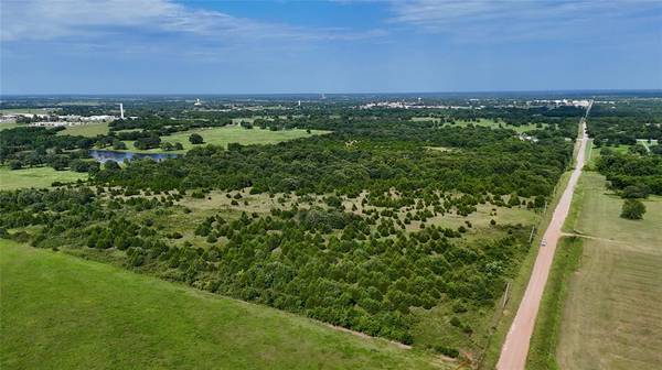 3 E 880 RD, Stroud, OK 74079