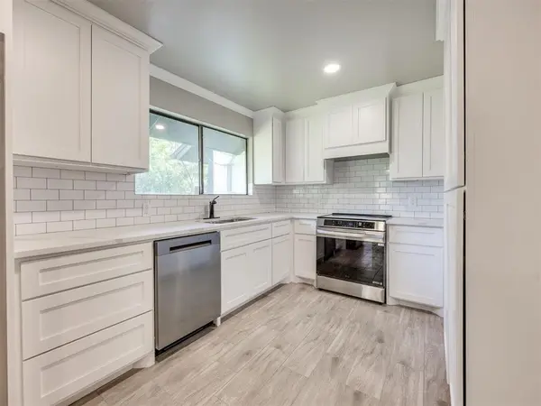 11609 Twisted Oak RD, Oklahoma City, OK 73120