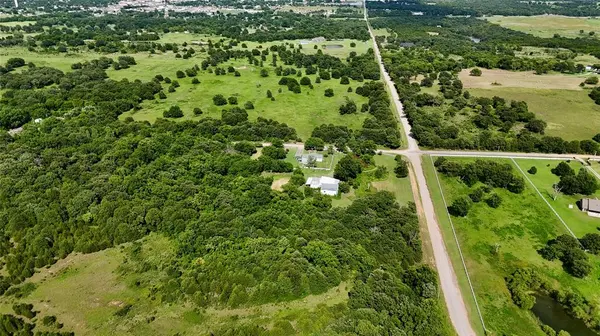 11 E 880 RD, Stroud, OK 74079