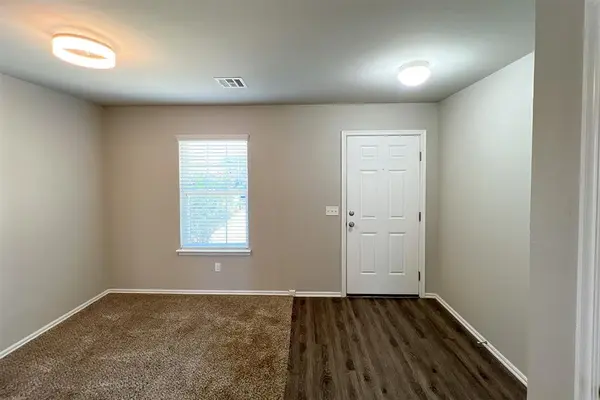 9317 NW 71st ST, Yukon, OK 73099