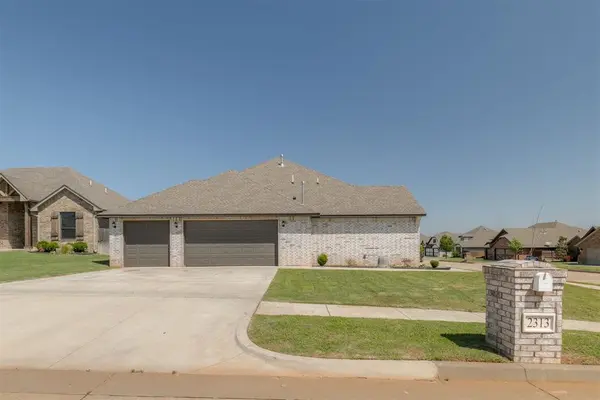 2313 E Kellan Court TER, Mustang, OK 73064