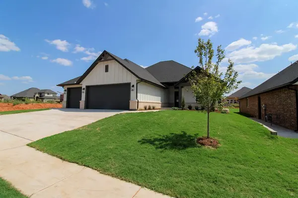 9308 SW 38th ST, Oklahoma City, OK 73179
