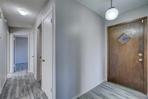 109 Bainbridge RD, Oklahoma City, OK 73114