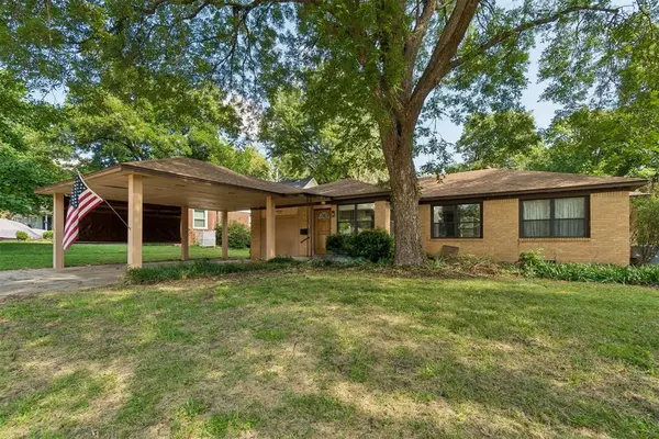 1115 W Brooks ST, Norman, OK 73069