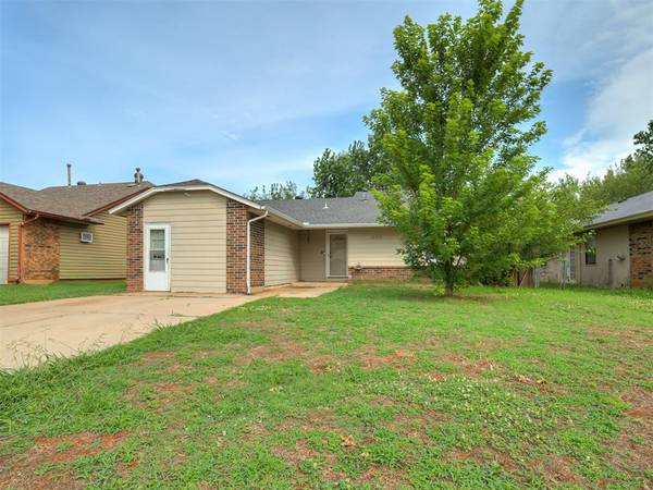 12319 SW 14th ST, Yukon, OK 73099
