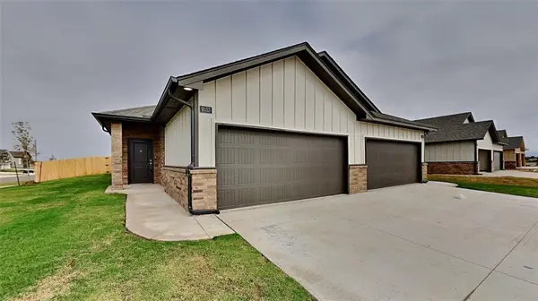 9316 NW 125TH ST, Yukon, OK 73099