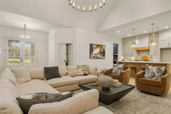 7960 Stagecoach CIR, Arcadia, OK 73007