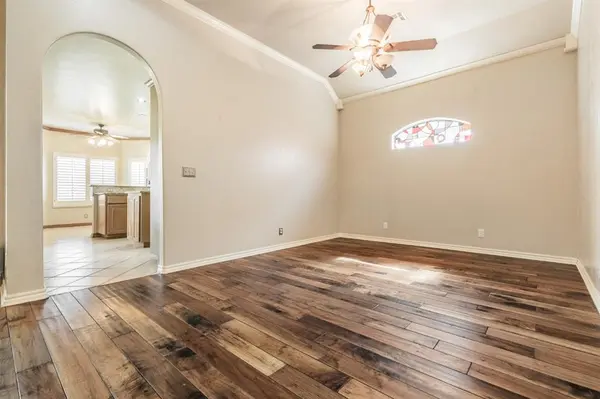 4001 NE 138th TER, Edmond, OK 73013