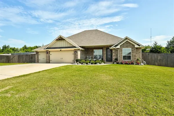3675 Dragon Fire CT, Newcastle, OK 73065