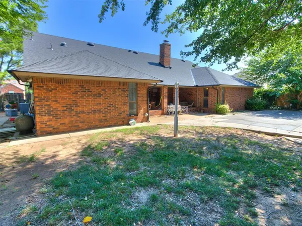 2716 SW 110th ST, Oklahoma City, OK 73170