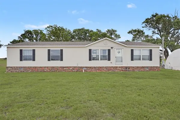 10716 N 2010 RD, Elk City, OK 73644