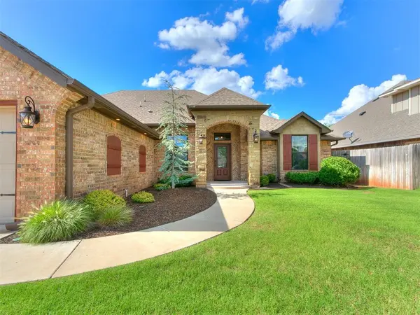 12105 SW 45th TER, Mustang, OK 73064