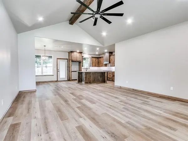 705 E Kennedy ST, Lexington, OK 73051