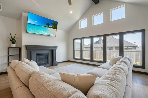 804 Scully RD, Yukon, OK 73099
