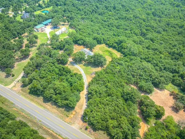 9424 S Triple X RD, Choctaw, OK 73020