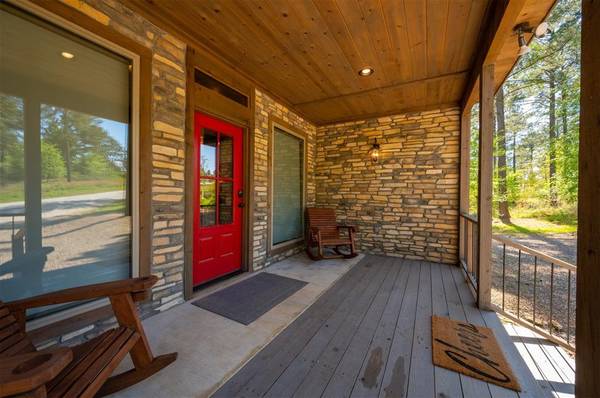 48 Persimmon Leaf TRL, Broken Bow, OK 74728
