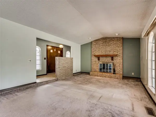 612 Saint James PL, Yukon, OK 73099