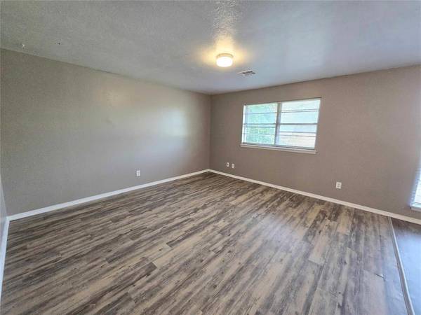 2500 SE 51st ST, Oklahoma City, OK 73129