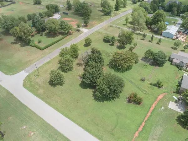 318 Grigsby RD, Newcastle, OK 73065