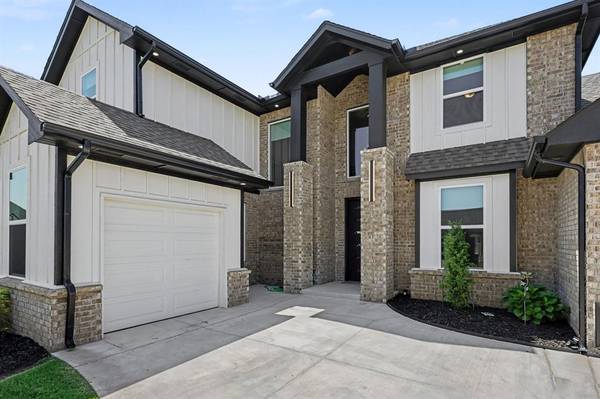 4220 Windstone DR, Norman, OK 73072