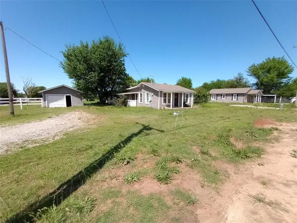 2651 N HARRAH RD, Harrah, OK 73045