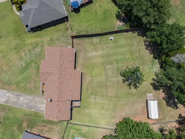 1109 W Washington CIR, Tecumseh, OK 74873