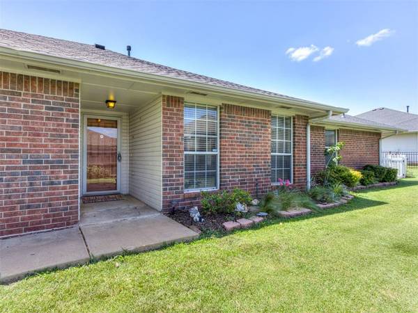 2131 NW 155th ST, Edmond, OK 73013