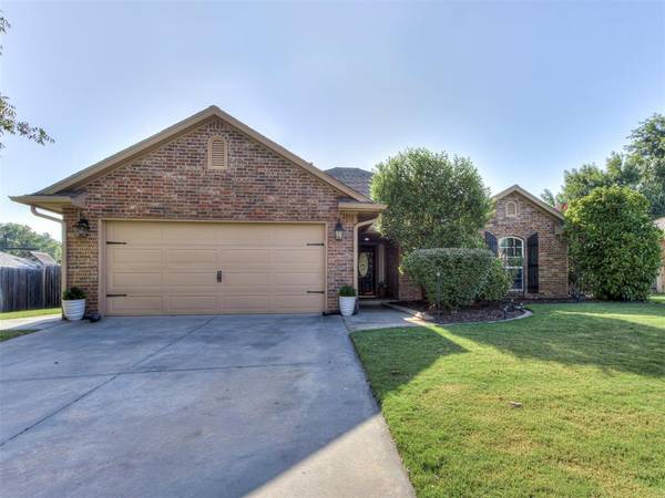 1916 N Shawnee TRL, Choctaw, OK 73020