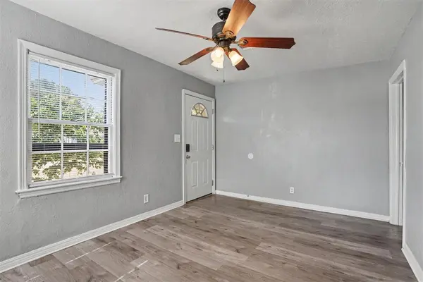 1016 E Liveoak ST, Altus, OK 73521