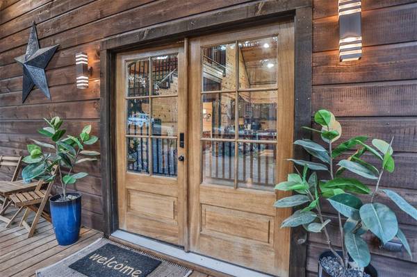 108 Bear Elm TRL, Broken Bow, OK 74728