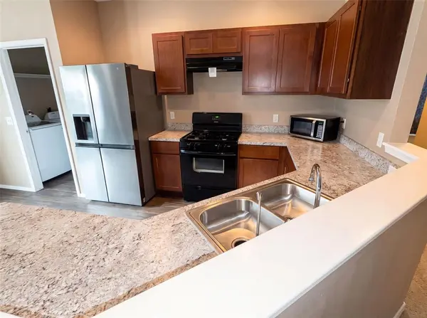 1852 Schooner RD, El Reno, OK 73036