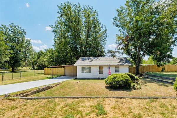 10220 Bellview DR, Midwest City, OK 73130