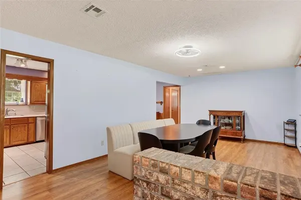 1901 Ives WAY, Choctaw, OK 73020