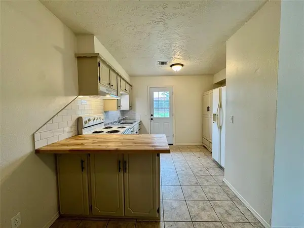 419 E 3rd ST, Hydro, OK 73048