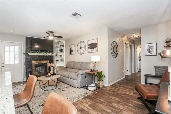 12301 SW 15th TER, Yukon, OK 73099