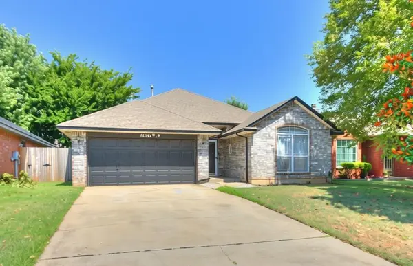 12281 SW 10th ST, Yukon, OK 73099