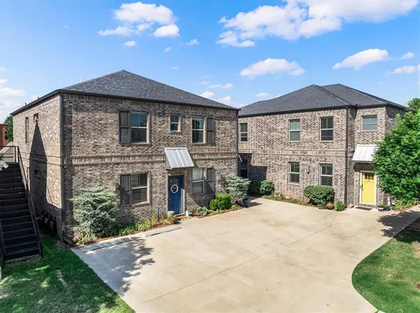 37 E Hurd ST #29, 33, 37, 41, Edmond, OK 73034