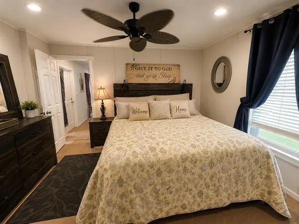 3112 E Oakleaf DR, Edmond, OK 73034