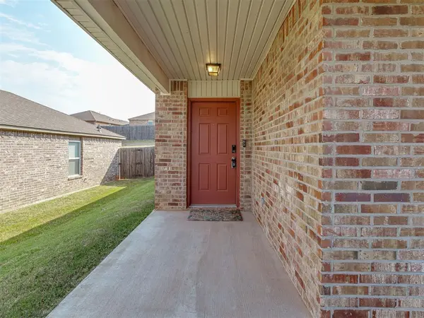 11721 NW 95th ST, Yukon, OK 73099